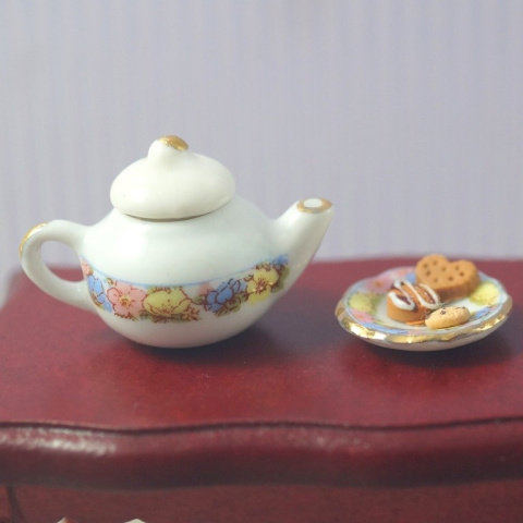 MINI ZESTAW CERAMICZNY KOLOROWE KWIATKI MINI ZESTAW CERAMICZNY KOLOROWE KWIATKI