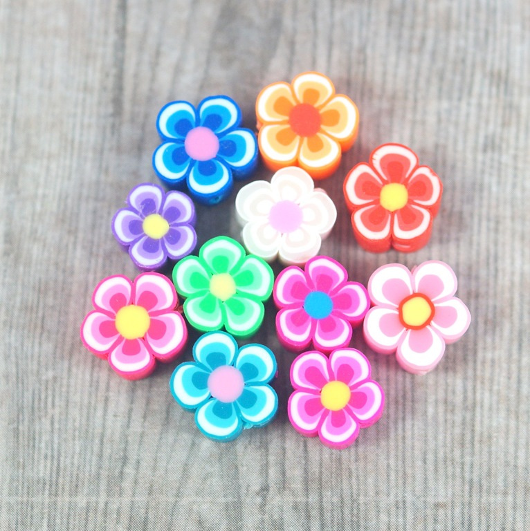 MIX KORALIKÓW FIMO- KWIATKI 10 szt. MIX KORALIKÓW FIMO- KWIATKI 10 szt.