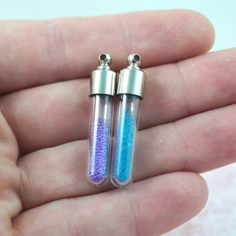 MINI FIOLKA SZKLANA PROSTA Z METALOWĄ NAKRĘTKĄ MINI FIOLKA SZKLANA PROSTA Z METALOWĄ NAKRĘTKĄ
