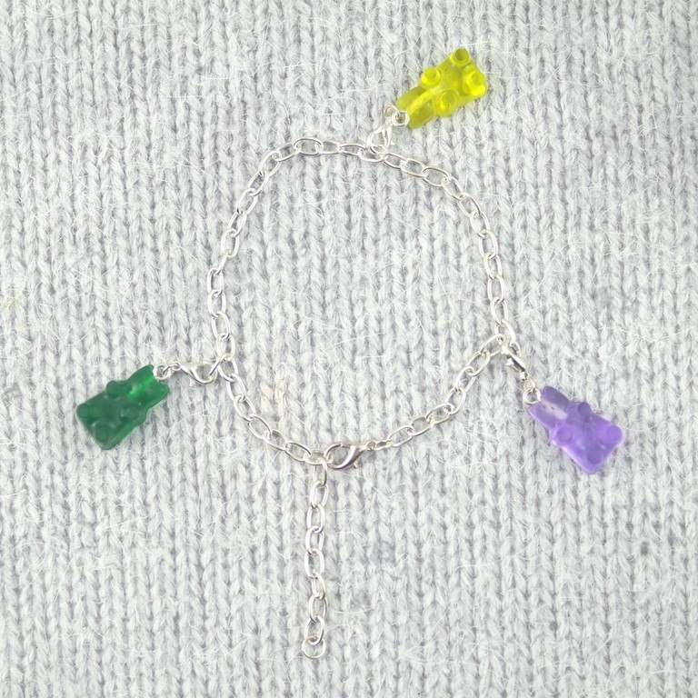 CHARMS MINI MIŚ MORELOWY HARIBO CHARMS MINI MIŚ MORELOWY HARIBO