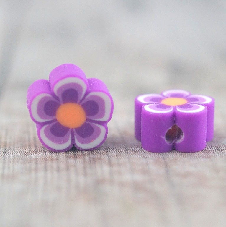 MIX KORALIKÓW FIMO- KWIATKI 10 szt. MIX KORALIKÓW FIMO- KWIATKI 10 szt.